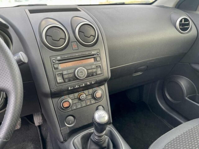 920e9f7c-1f38-4e40-96dd-cf13a8825cdd