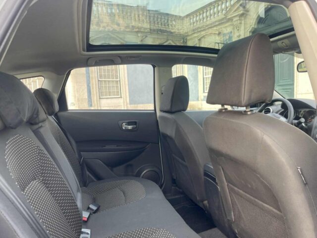 93f994b9-5d76-43d4-b40a-8a5e9607b052