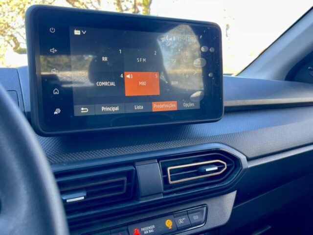 c846d1c2-1783-43f8-bfad-8895a7500a04